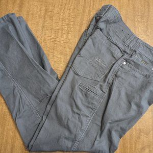 Kanvus Jeans